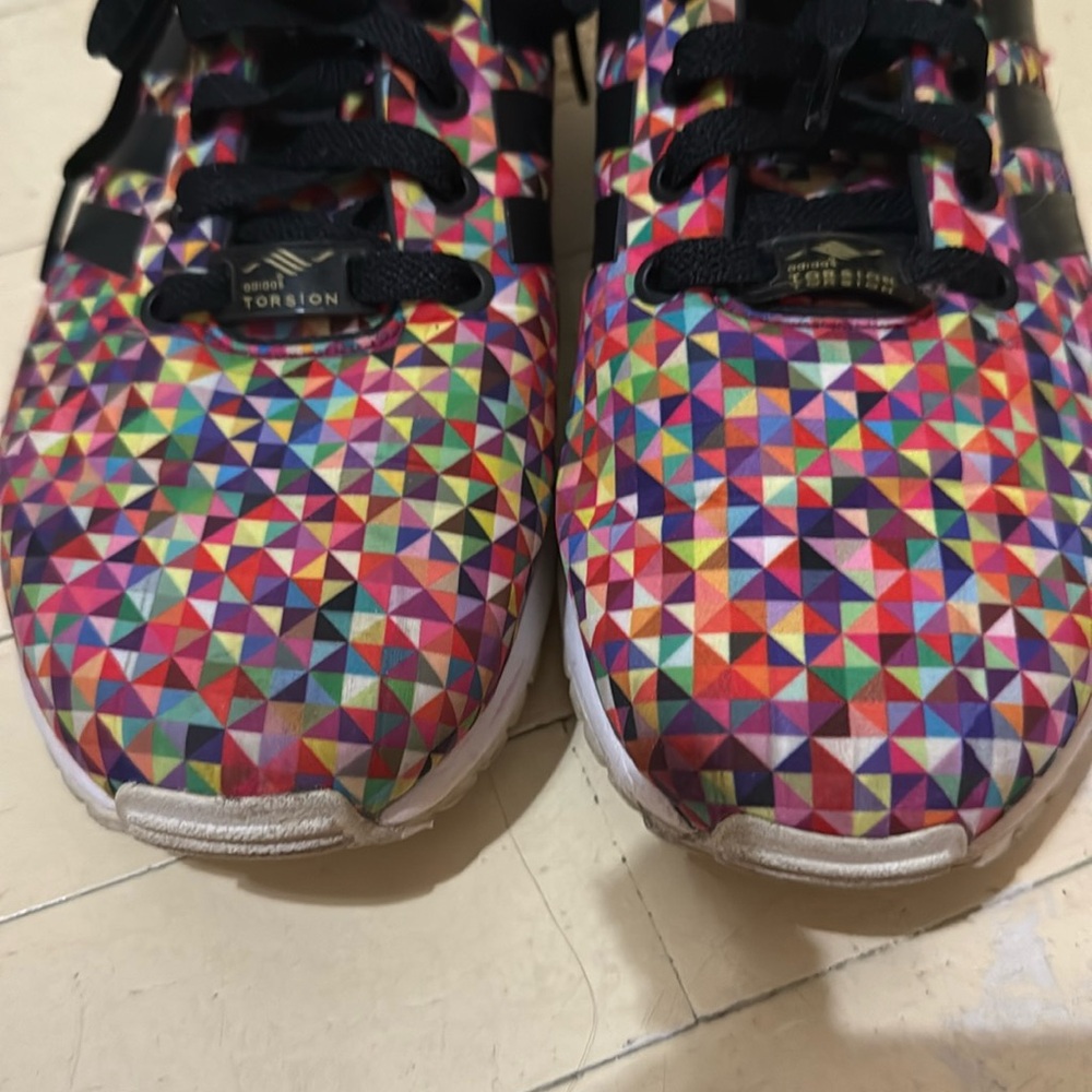 Adidas Red and Pink Sneakers with Eye-Catching Design - Picture 2 of 6